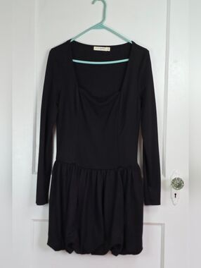 Live To Be Spoiled Black Knit  Fitted Drop Waist Bubble Mini Dress L